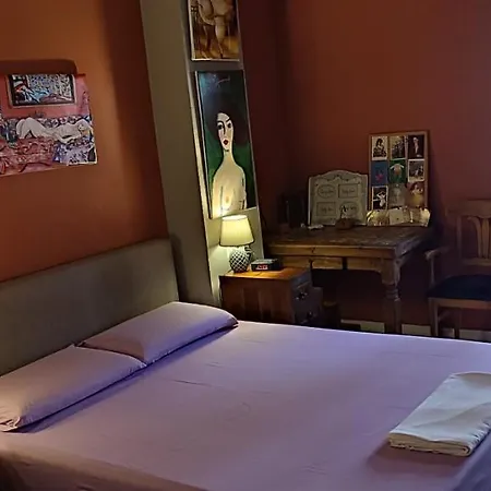 & Comfortable * Volos