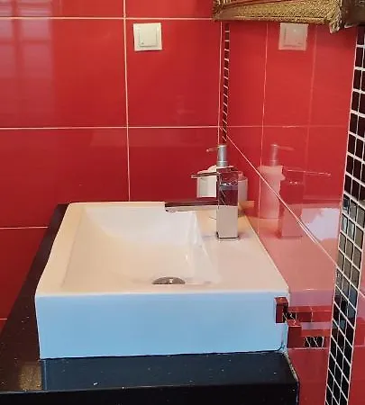 & Comfortable Apartment Volos